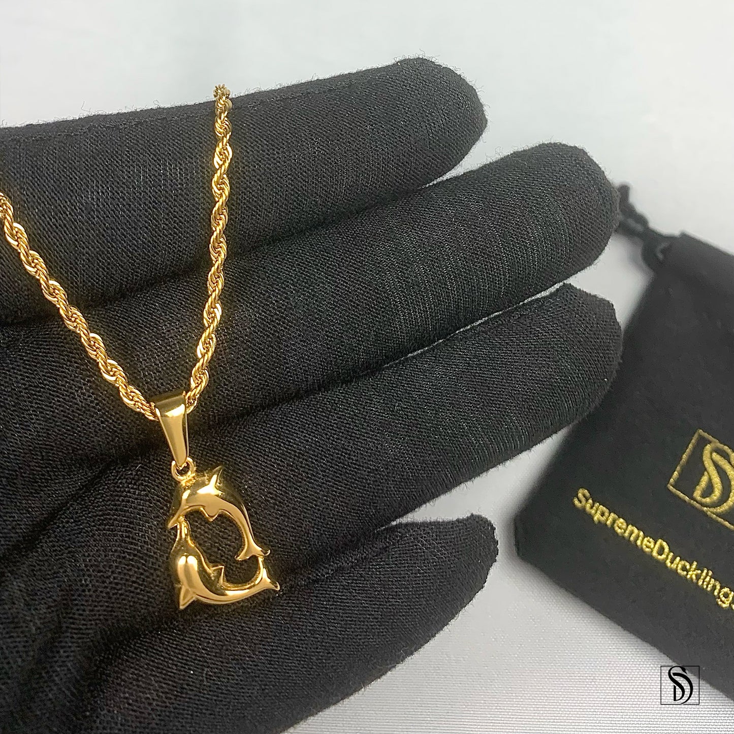 18K Gold Dolphins Pendant Necklace